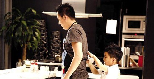 《爸爸回來了》今晚首播 一大撥萌娃囧爸來襲