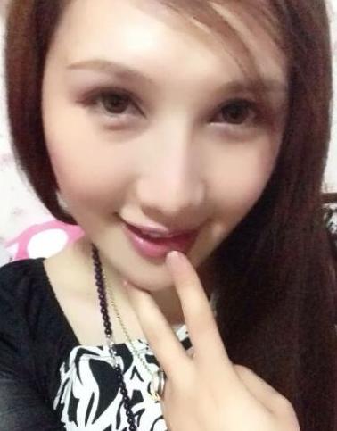 黃海波“嫖娼門(mén)”女主角母親否認(rèn)女兒為人妖