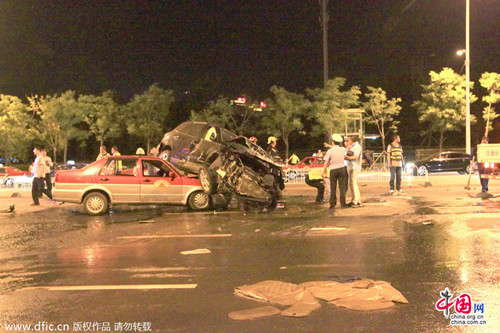 田連元遇連環車禍兒子身亡 車禍現場慘烈
