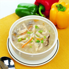 嬰兒輔食推薦：香菇雞粥