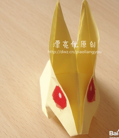 幼兒手工折紙：手工制作可愛的小兔子