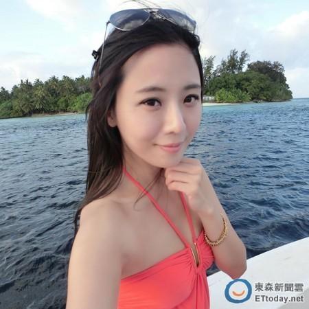 陶喆28歲女友江姵蓉正面照遭曝光 身形纖瘦外形亮麗