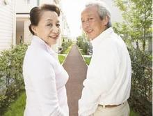 中老年人應當如何選擇奶粉