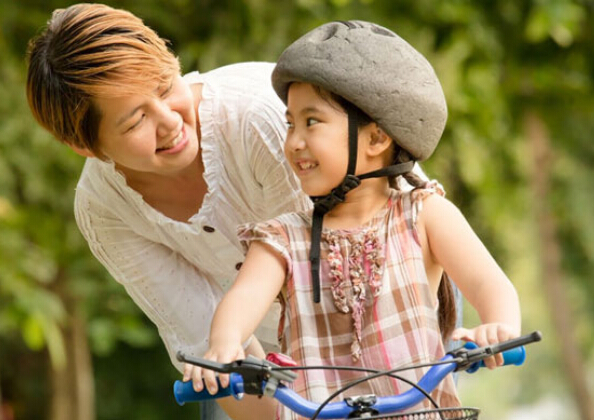 小心懶惰蟲上身，陪孩子運動助身心發展