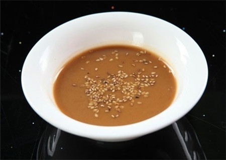 產后可以吃芝麻醬嗎 芝麻醬這樣吃刷新了我對芝麻的態度