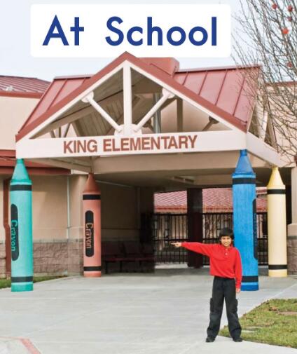 《At School》海尼曼繪本翻譯及pdf資源下載