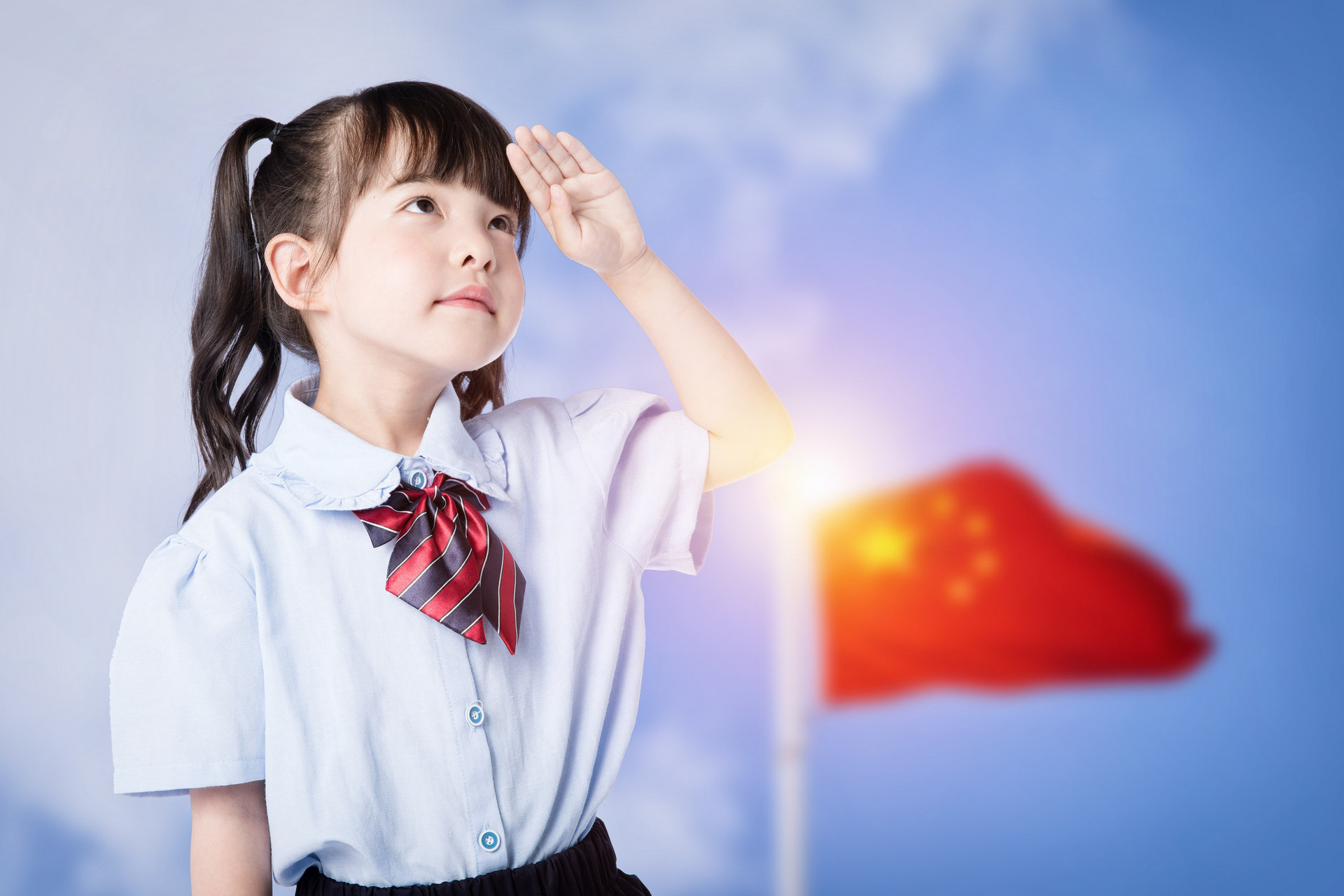 第一次升國旗作文200字