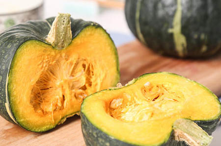 坐月子可以吃炒菜嗎