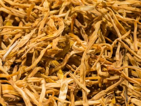 哺乳期吃黃花菜有什么好處