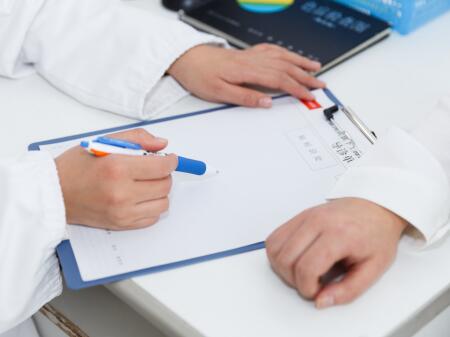 診刮和清宮哪個傷害大